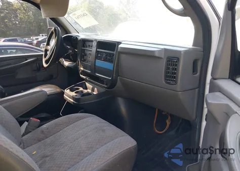 2004 Chevrolet Express z USA, uszkodzony, nr VIN 1GCHG35U241143060